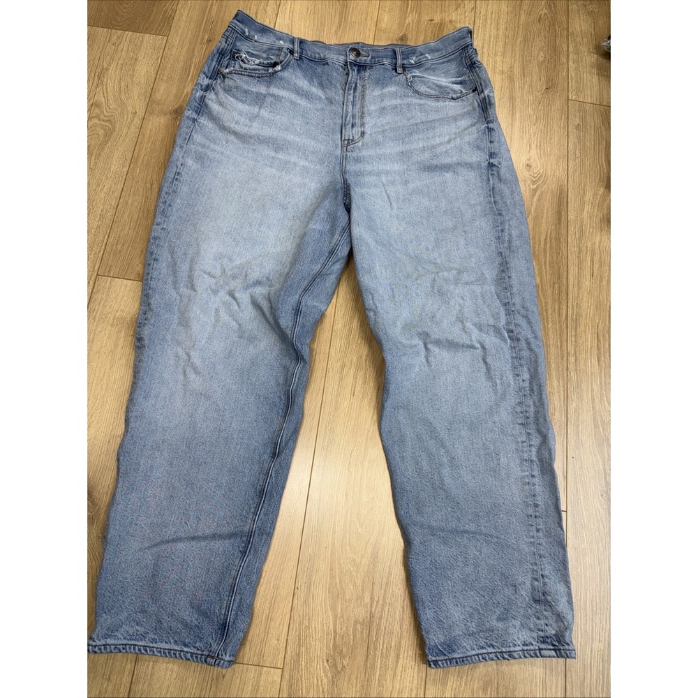 American Eagle women's 20 curvy high rise baggy straight distressed jeans